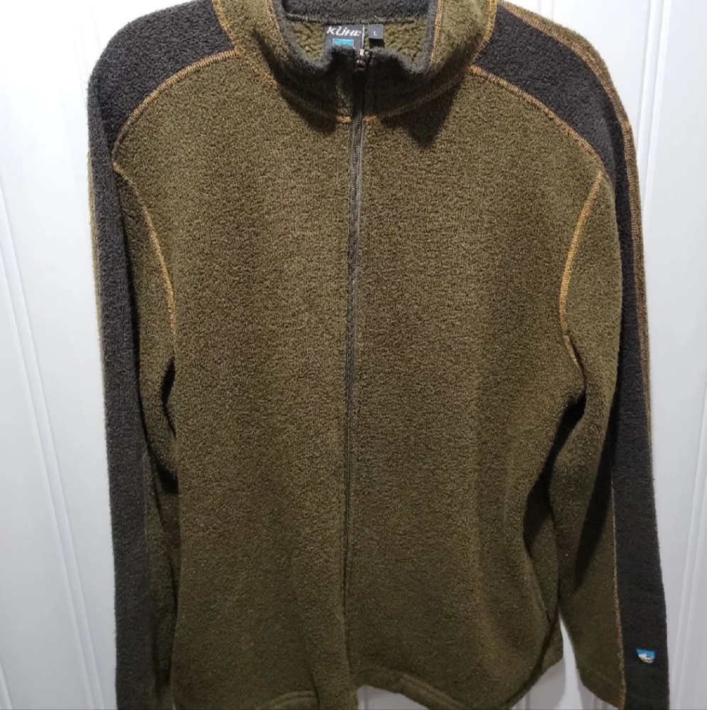 Mens Kuhl olive green full zip sweater large